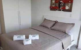 Flat 208 Particular Paradise